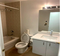 Replin Co-Living House third floor master room bathroom
